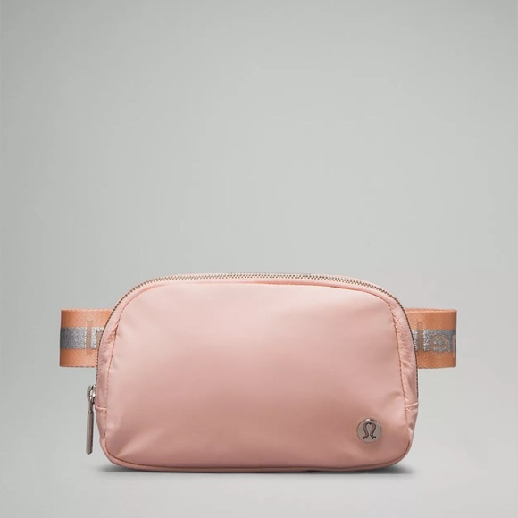 Lululemon Everywhere Belt Bag 1L Wordmark Pink Mist/Silver/White Opal Fanny Pack - Picture 3 of 16